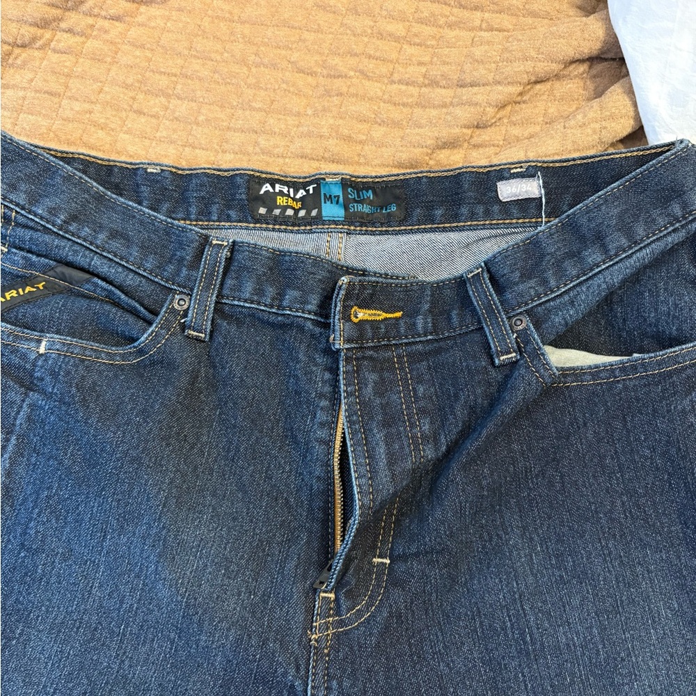 Ariat Men's Slim Fit Dark Blue Jeans